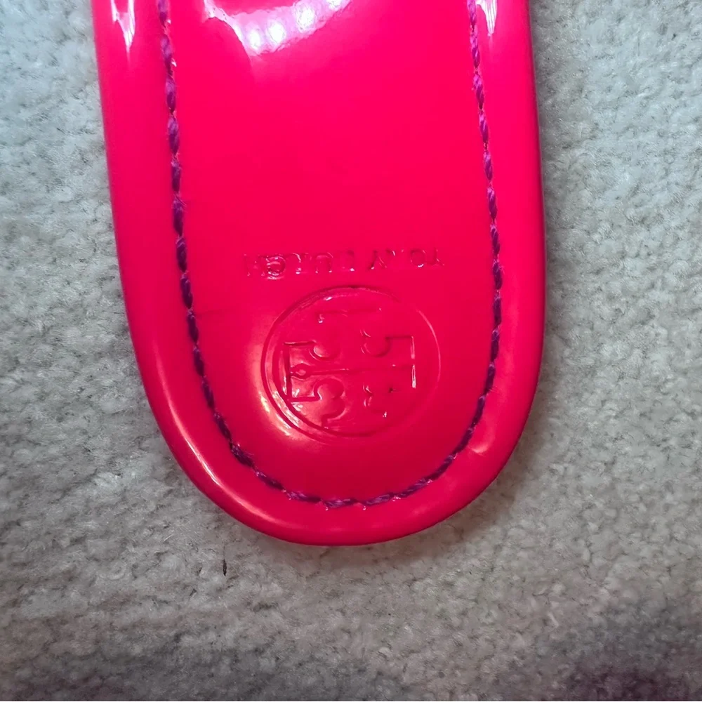 ⭐️Tory Burch Miller Neon Flourescent Pink Fuschia Sandals size 9 ⭐️